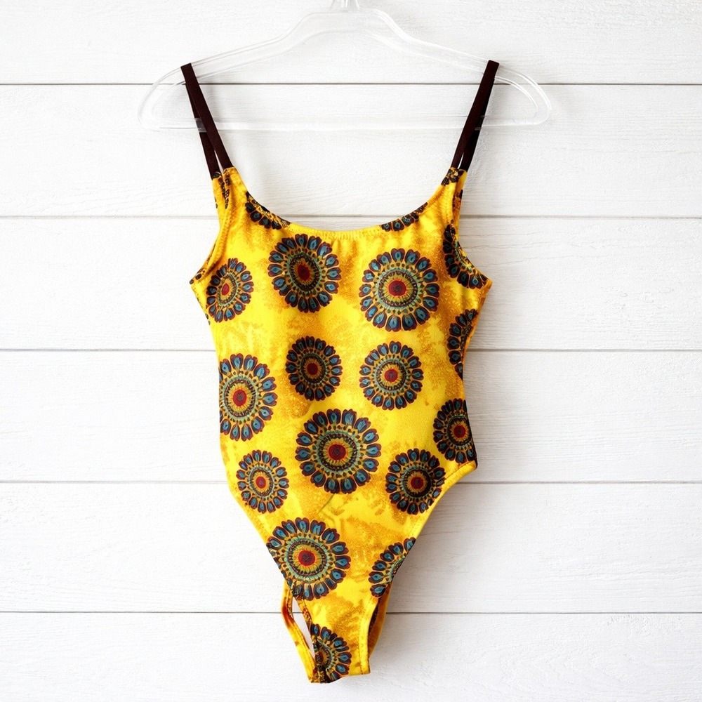 Mint Swim One Piece Yellow Mandala Print High Cut Swimsuit Sz L Beachy Resort
